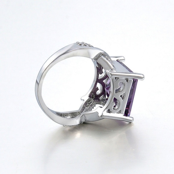 New Women's Silver  Purple Topaz Gemstone Ring - Picture 4 of 8